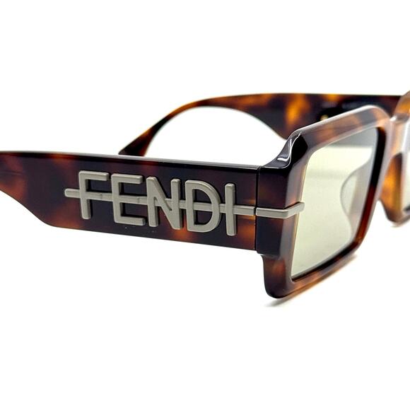 New, FENDI Sunglasses FE40073U 53E Authentic - Picture 8 of 13